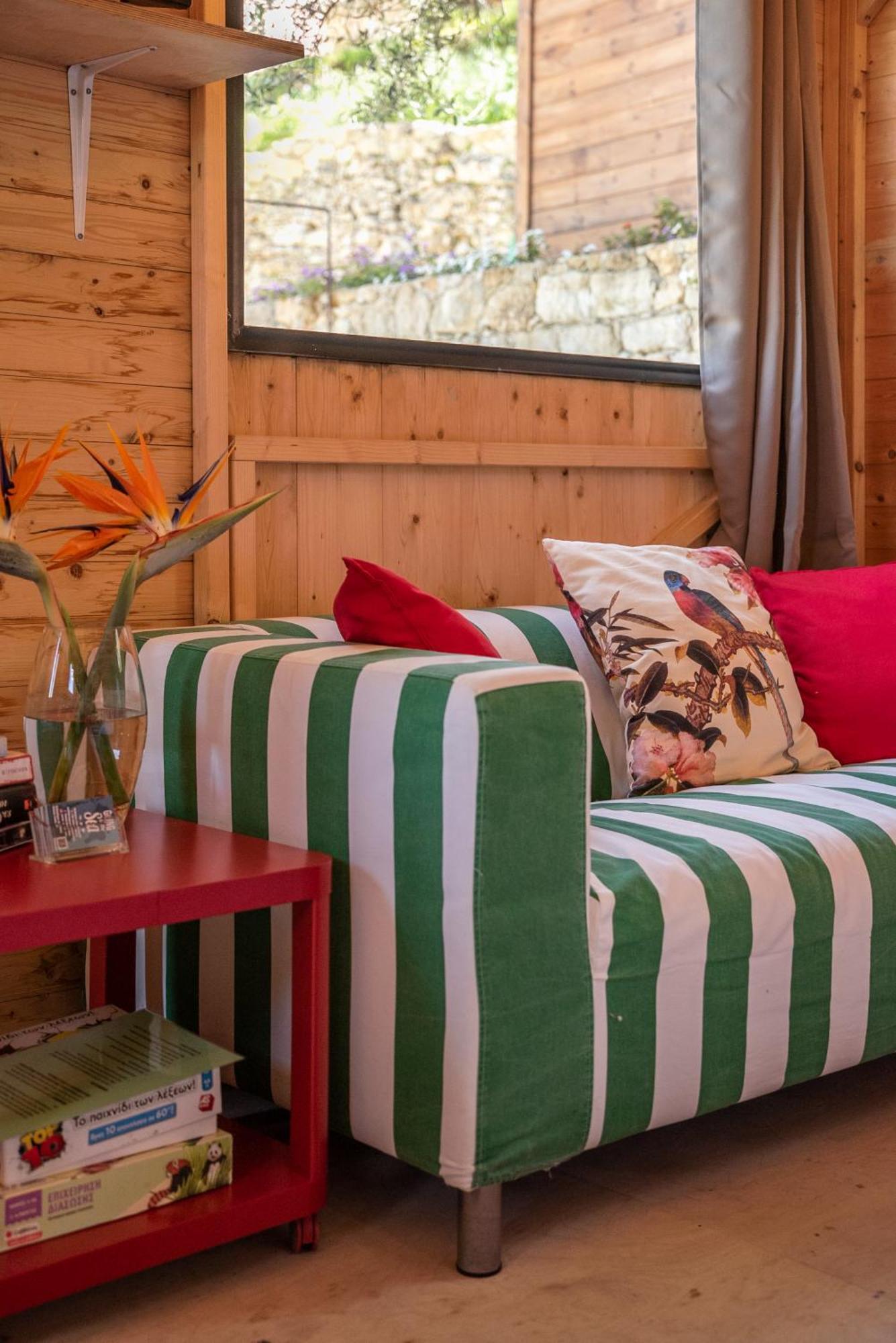 Wooden House Apartments Kalathenai ภายนอก รูปภาพ
