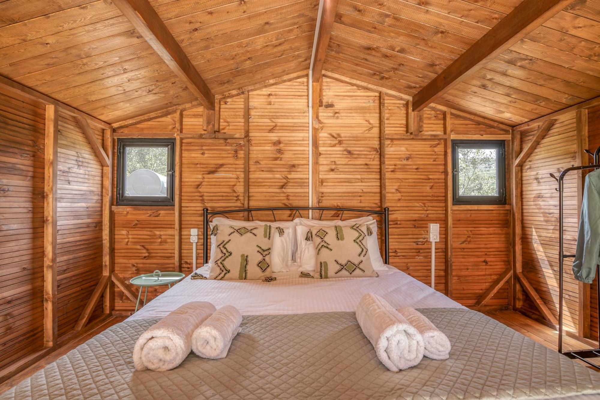 Wooden House Apartments Kalathenai ภายนอก รูปภาพ